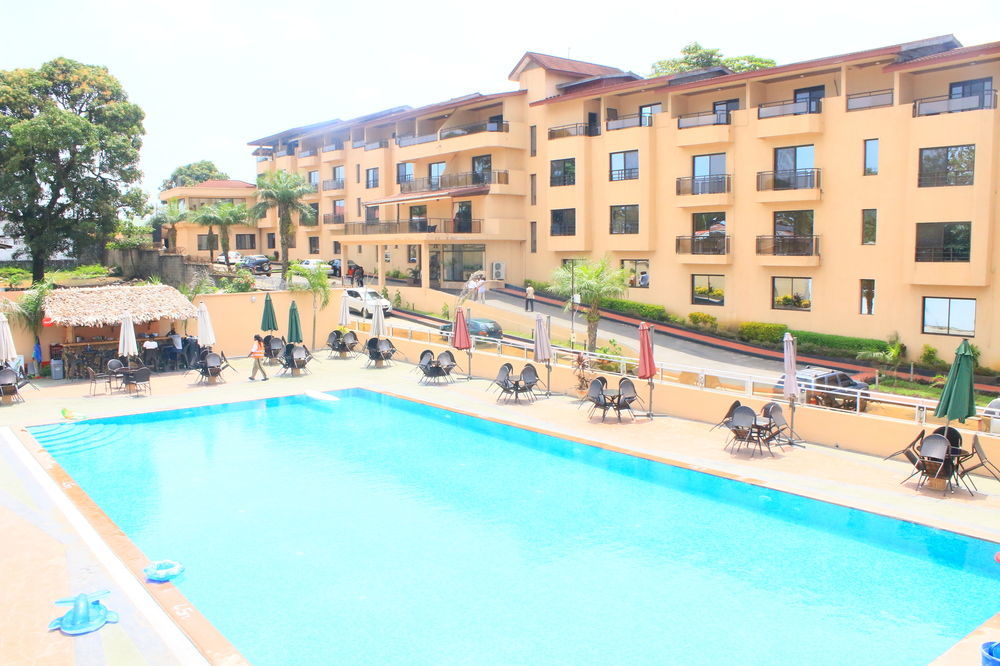 Palm Spring Resort Monrovia Dış mekan fotoğraf